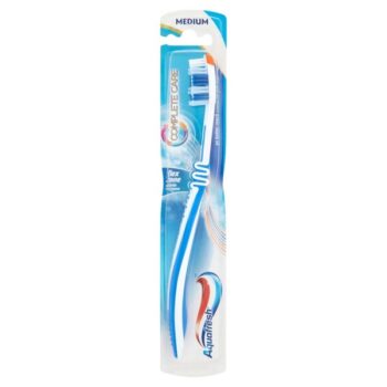 Aquafresh Complete Care Medium Toothbrush
