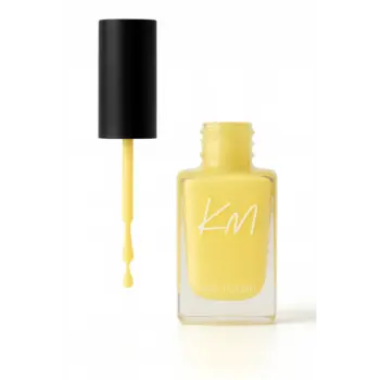 KM Nail Polish No 124 Brilliant Shine Long Lasting Manicure Essential 12ml for Vibrant Nails