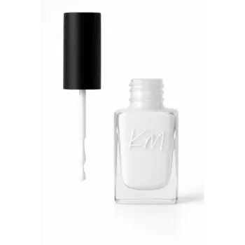 KM Nail Polish No 126 Long Lasting Shine 12 ml Expressive Manicure Flawless Finish
